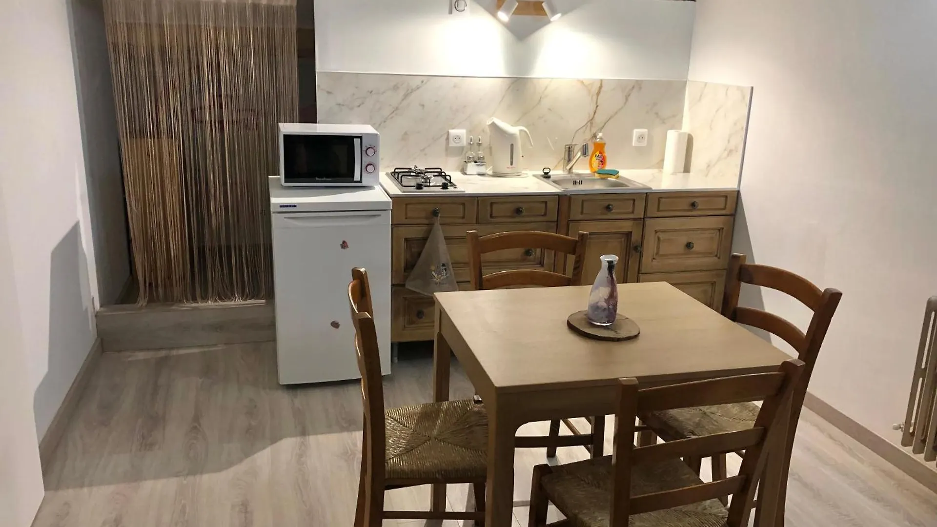 Homestay La Respelido Studio Ds Maison Campagne Cabannes France